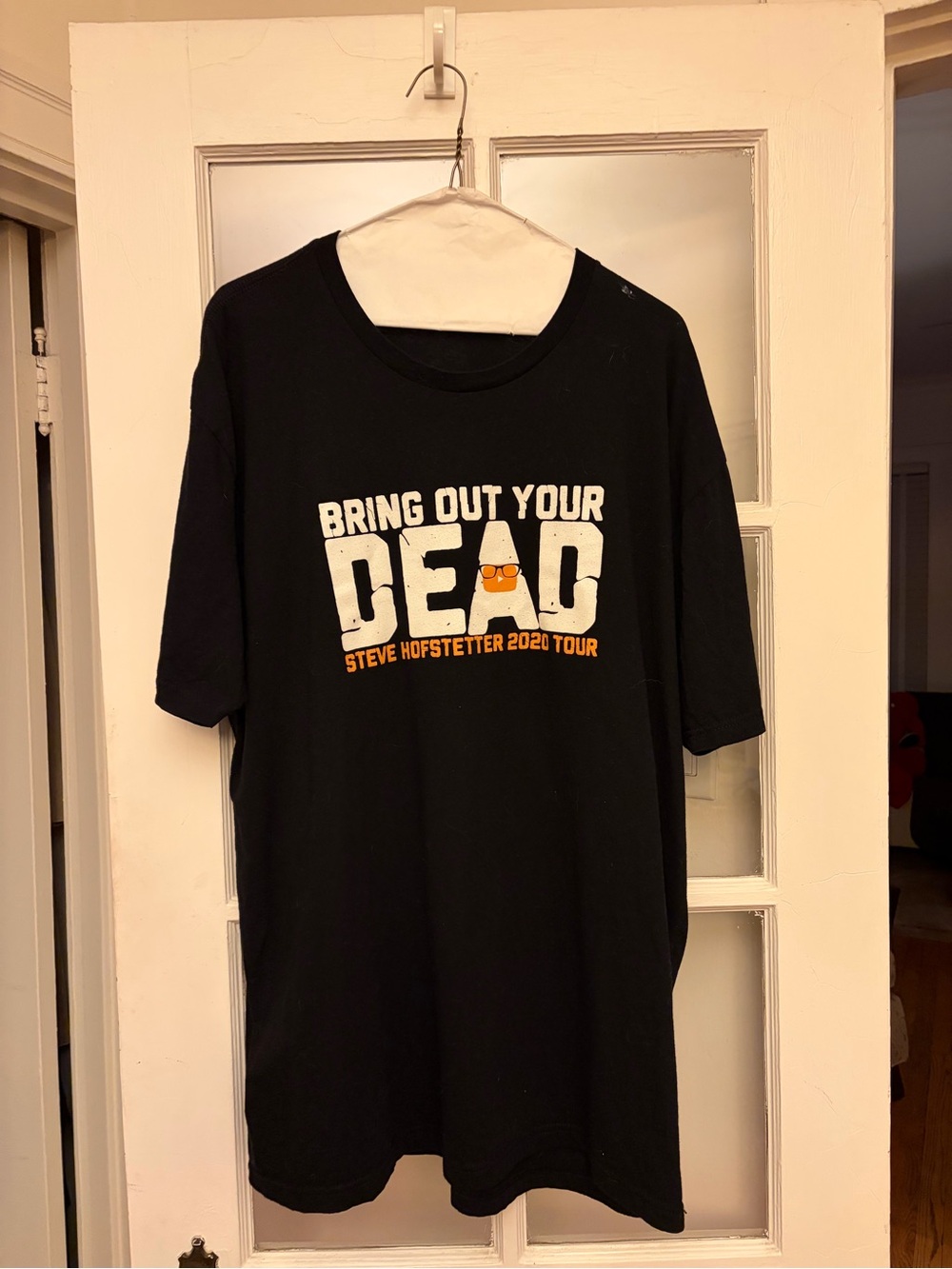 2020 tour t-shirt for comedian Steve Hofstetter, Bring Out Your Dead XXL